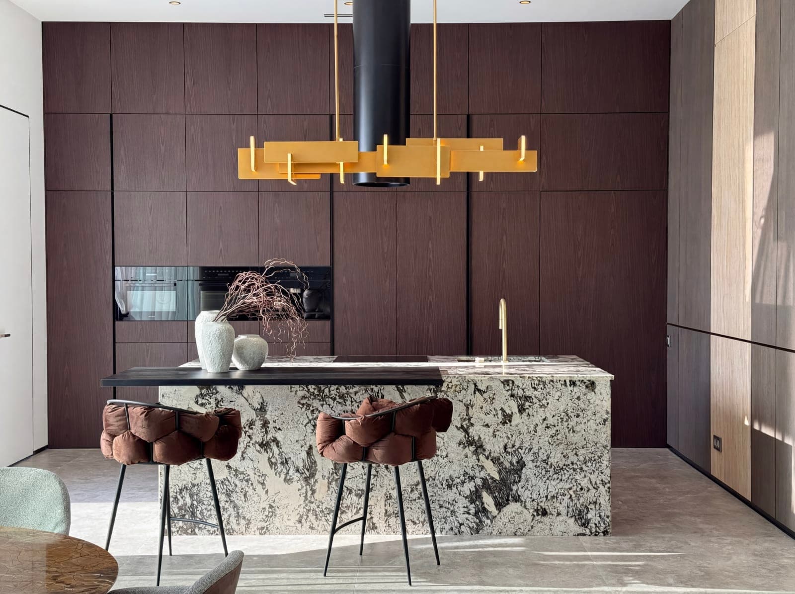 Кухня с островом